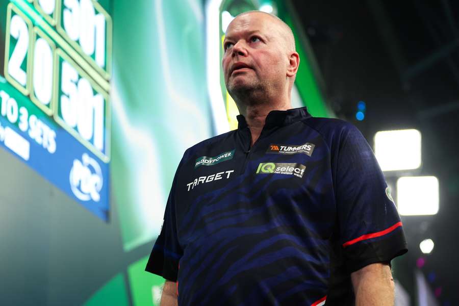 Van Barneveld após a sua derrota no Ally Pally