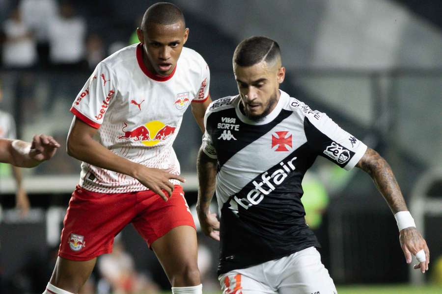 Red Bull Bragantino e Vasco se enfrentam neste domingo (26) pelo Brasileirão Red Bull Bragantino e Vasco se enfrentam neste domingo (26) pelo Brasileirão