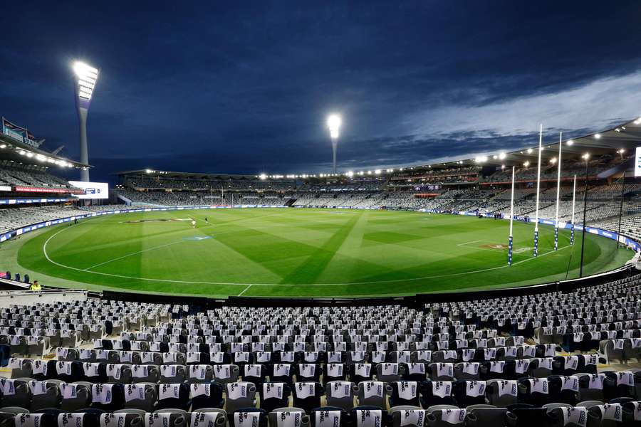 Geelong escapes punishment after cancelling controversial concussion waiver