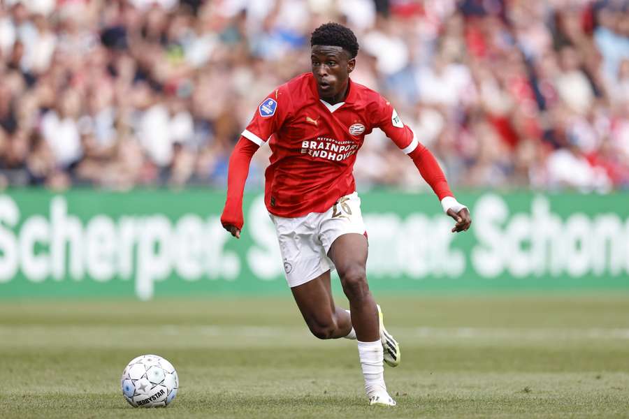 Isaac Babadi tijdens de competitiewedstrijd van vorige week tegen FC Utrecht