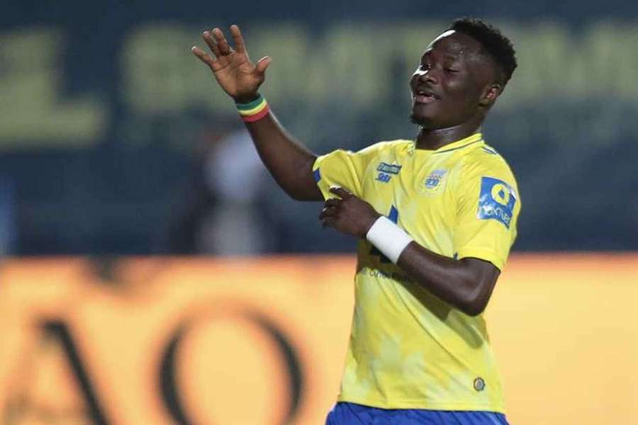 Morlaye Sylla terminou contrato com o Arouca Morlaye Sylla terminou contrato com o Arouca