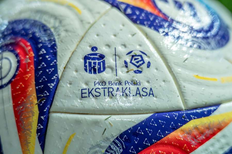 Nie udało się rozpocząć meczu w Białymstoku, sędzia odwołał spotkanie Jagi i GieKSy Nie udało się rozpocząć meczu w Białymstoku, sędzia odwołał spotkanie Jagi i GieKSy