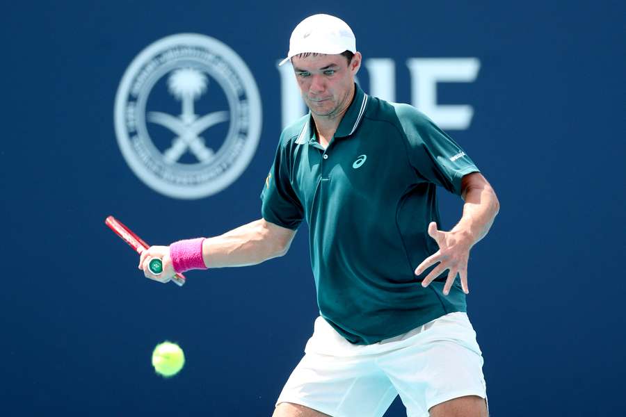 Tenis Flash: Majchrzak odpadł w trzeciej rundzie. Wygrane faworytów