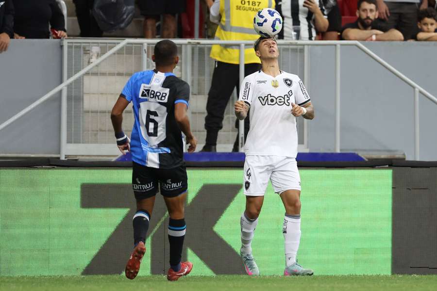 Botafogo fez pouco esforço para buscar o empate na capital federal
