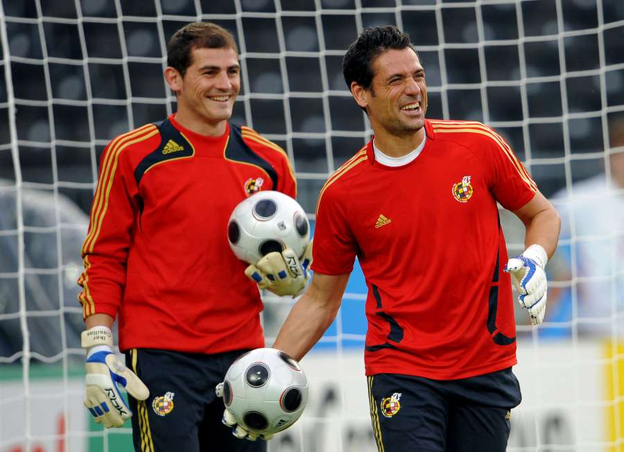 Andrés Palop, en un entrenamiento de España con Casillas en la Eurocopa 2008