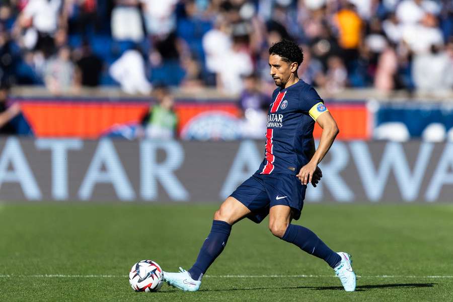 Marquinhos durante a partida contra o Angers