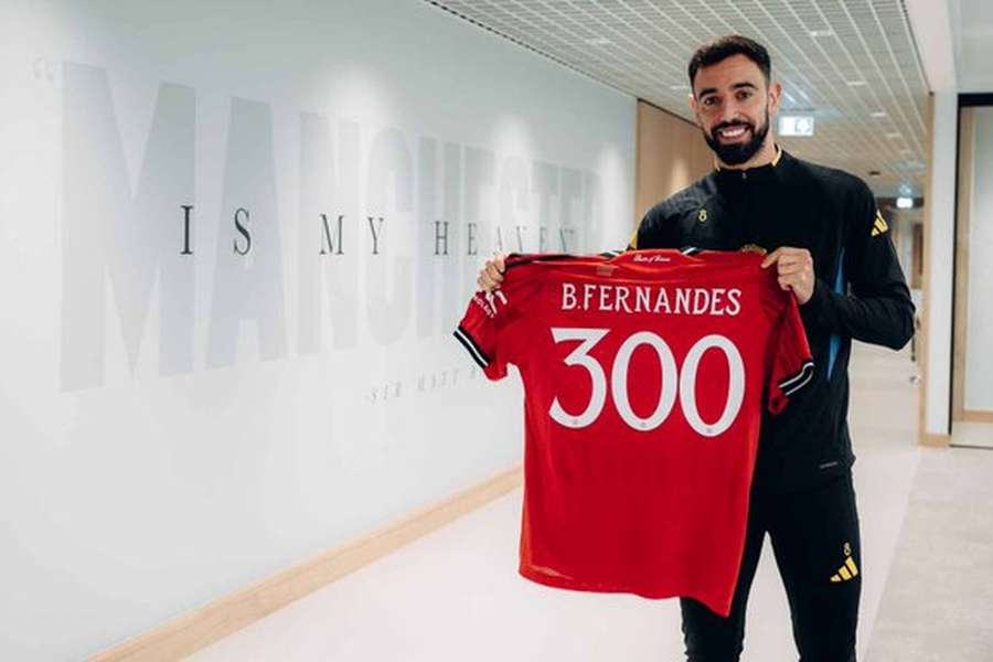 Bruno Fernandes cumpre 300 jogos oficiais pelo Manchester United