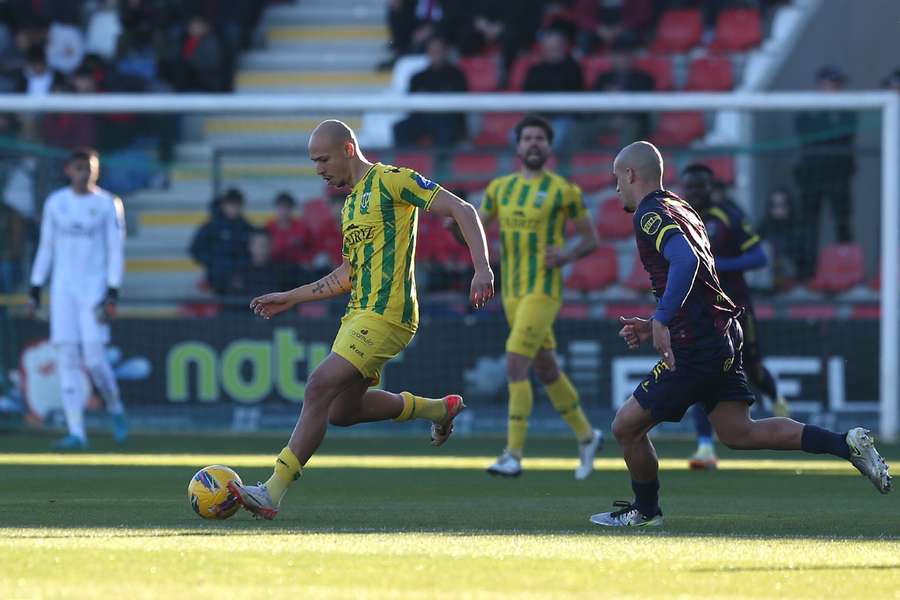 Cícero ao serviço do Tondela