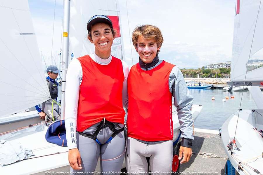 Dupla caiu do segundo lugar Dupla caiu do segundo lugar