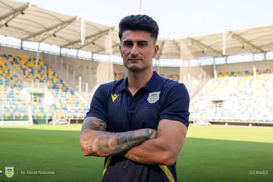 Oficjalnie: Hiszpański pomocnik Luis Perea najnowszym zawodnikiem Arki Gdynia