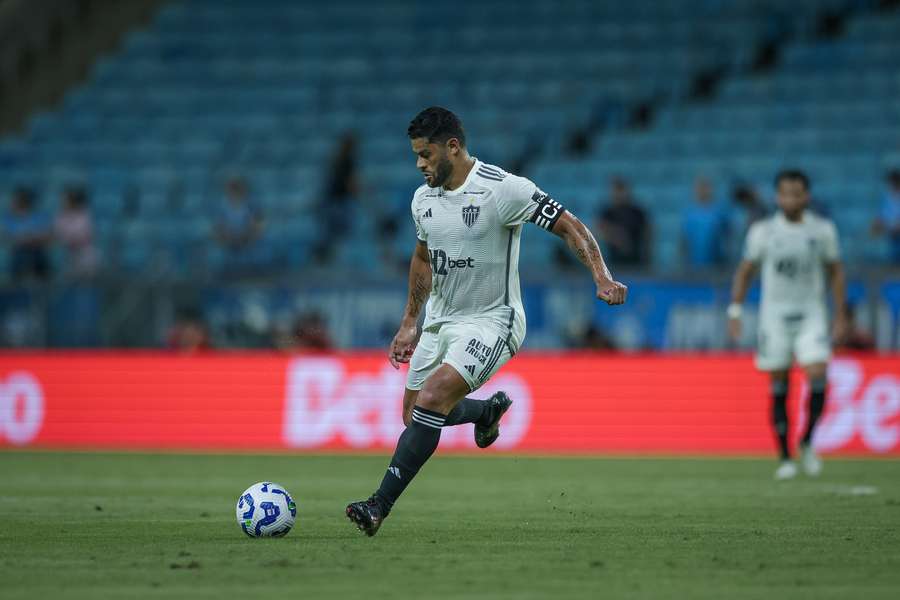 Hulk, o capitão do Atlético-MG, em partida contra o Grêmio, pelo Brasileirão
