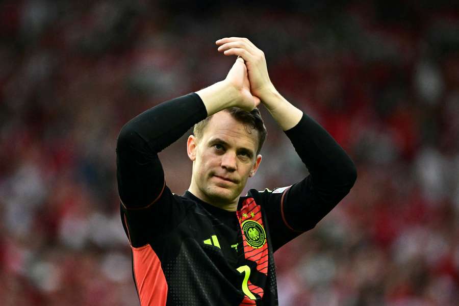 Neuer deixa o gol da Mannschaft após 124 partidas