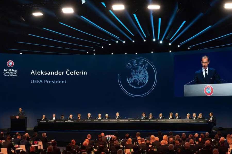 Aleksander Ceferin é candidato único à liderança da UEFA