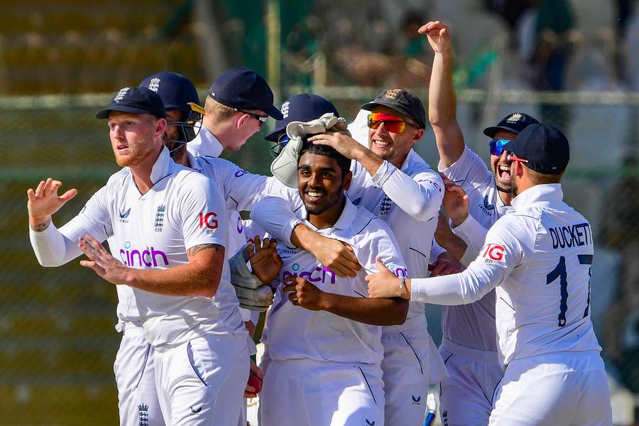Teenager Ahmed shines on England debut in third Pakistan Test