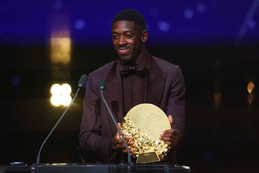 "Le PSG aurait dû rouler pour Dembélé", Vincent Garcia pointe la stratégie parisienne au Ballon d'or "Le PSG aurait dû rouler pour Dembélé", Vincent Garcia pointe la stratégie parisienne au Ballon d'or