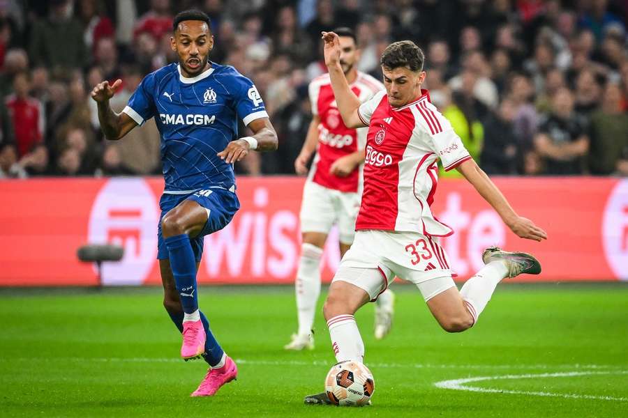 Ajax e Olympique de Marselha fizeram grande duelo em Amsterdã