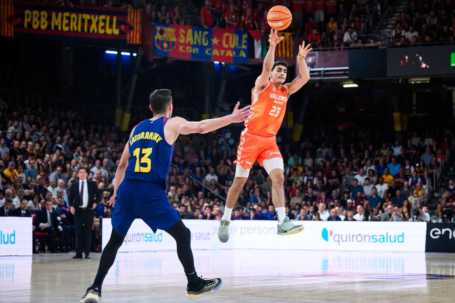 Cárdenas, ante Satoransky Cárdenas, ante Satoransky