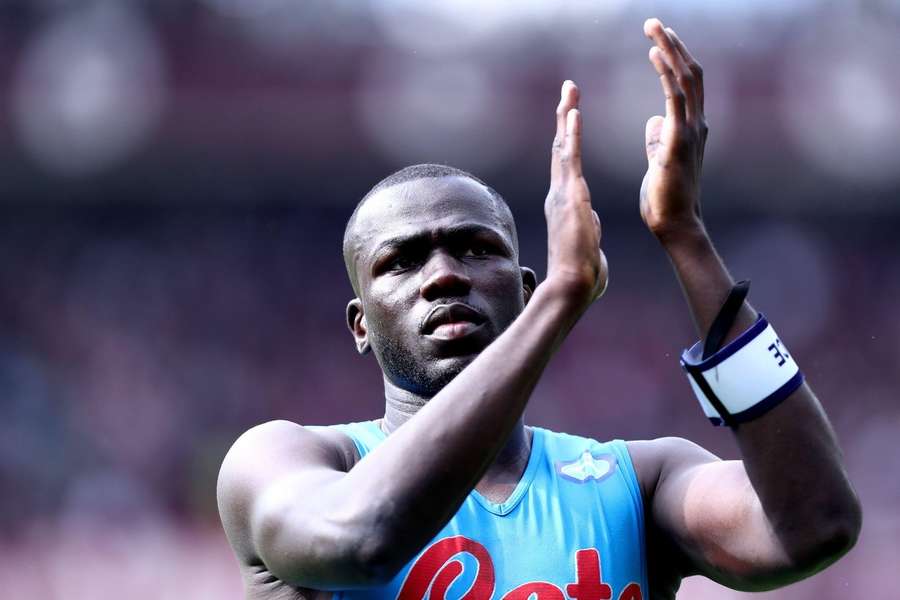 Kalidou Koulibaly měl namířeno do Chelsea už v roce 2016.