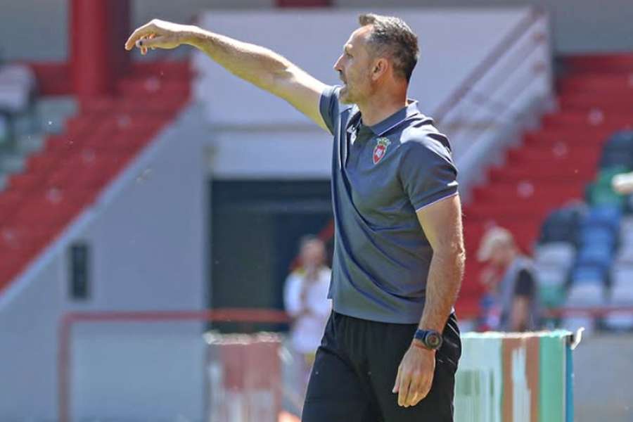 José Manuel Aira renovou com o Penafiel José Manuel Aira renovou com o Penafiel