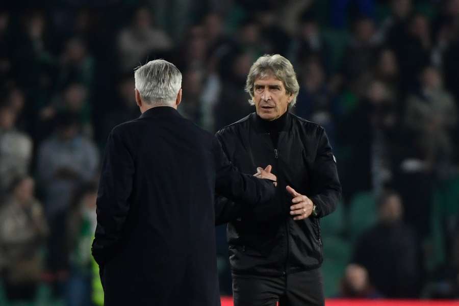 Pellegrini (R) after Betis' 0-0 draw with Real Madrid