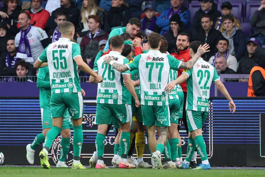 Rapid bejubelt das Siegtor.