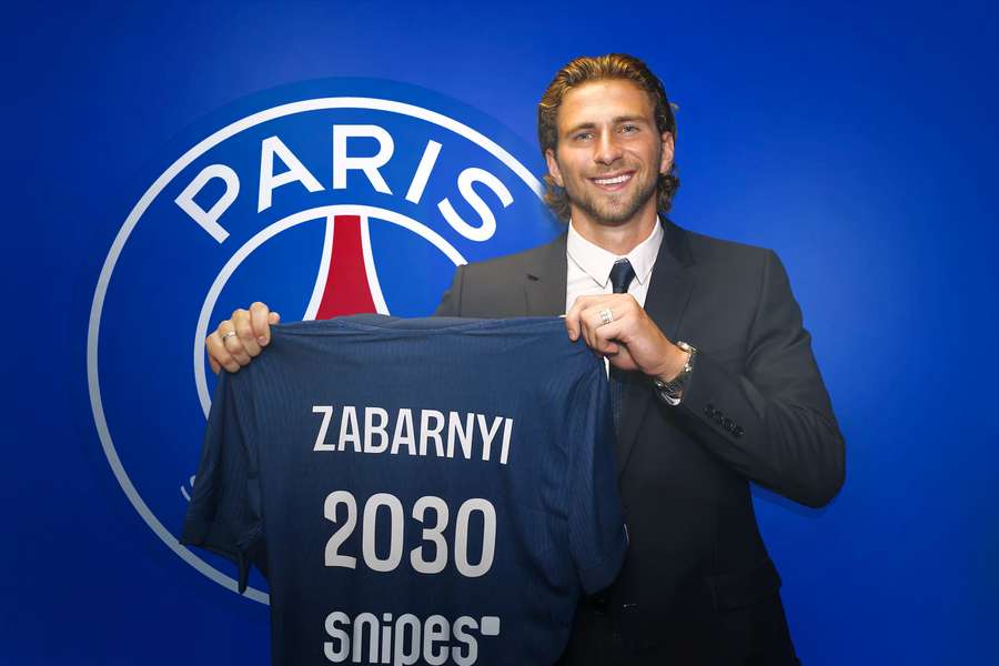 Illja Zabarnyj je prvním Ukrajincem v historii PSG.