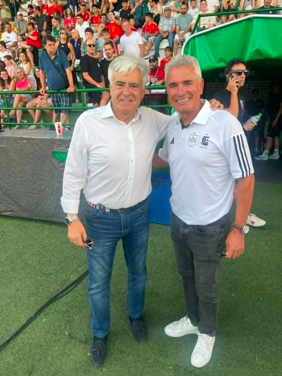 Manolo Sánchez con Pedro Rocha Manolo Sánchez con Pedro Rocha