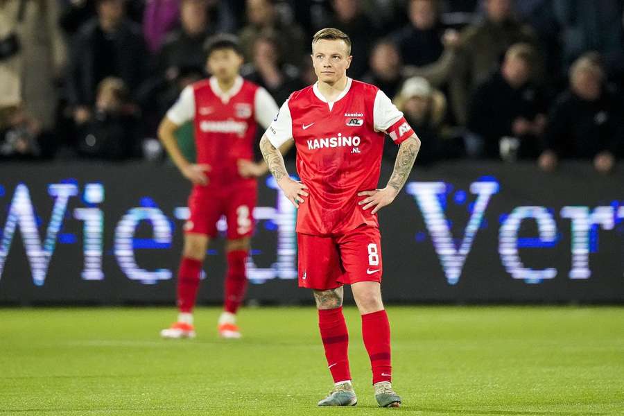 Een teleurgestelde Clasie na afloop van Heracles Almelo - AZ