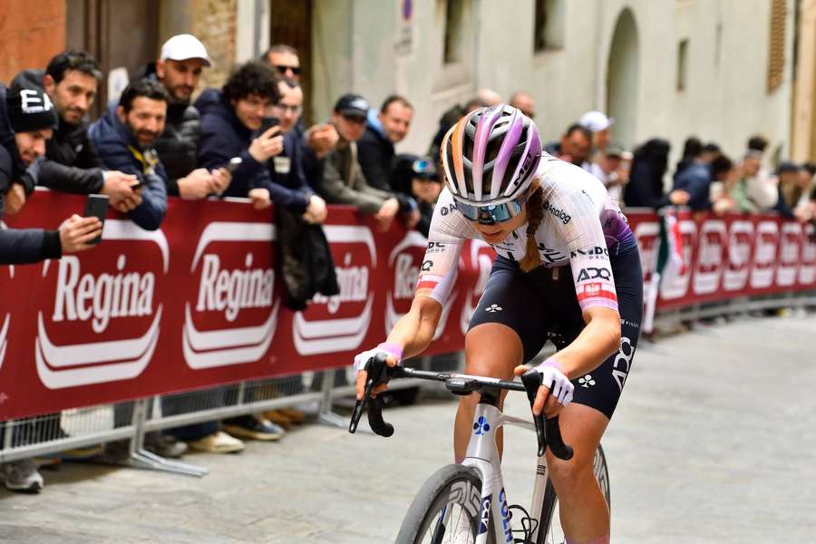 Dominika Włodarczyk wygrała kolejny etap Itzulia Women. Dominika Włodarczyk wygrała kolejny etap Itzulia Women.