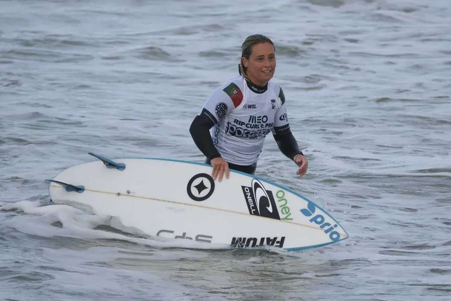 Yolanda Hopkins eliminada em Peniche nos oitavos de final