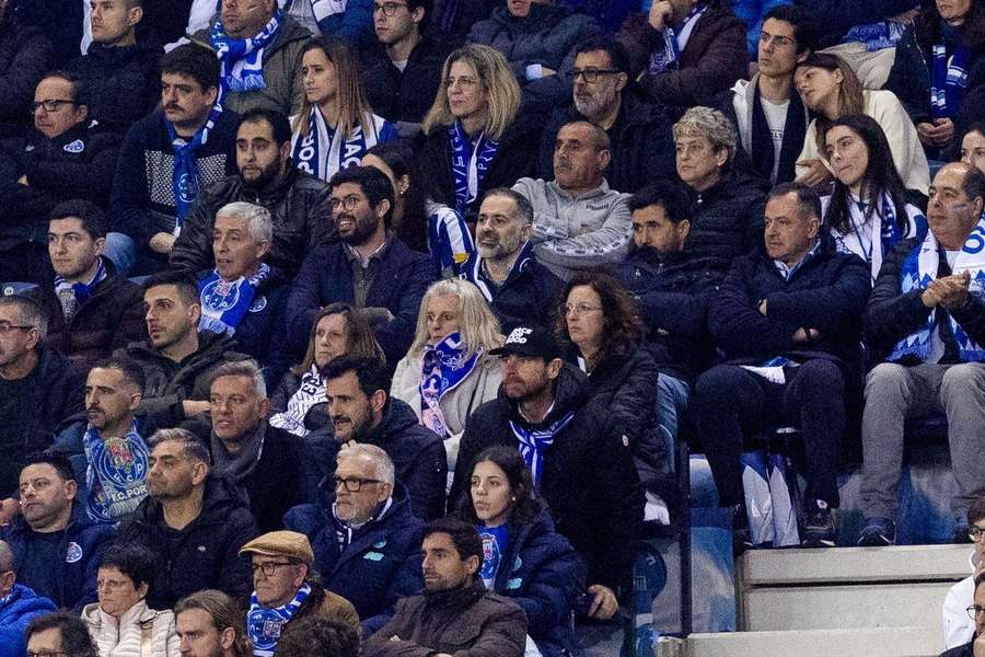 Villas-Boas assiste a jogo do FC Porto