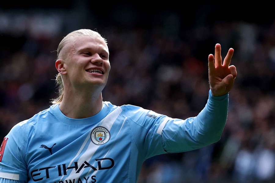 Haaland sa blysol hetrikom.