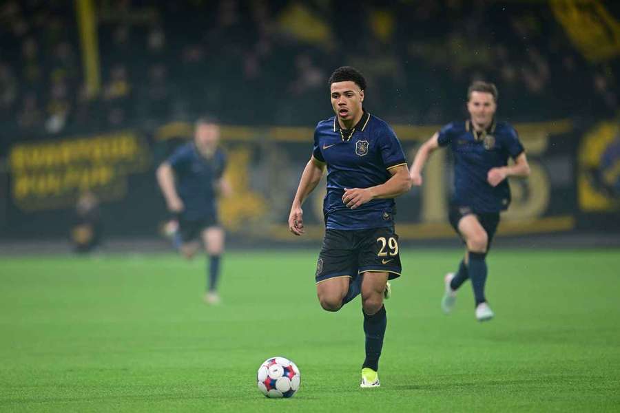 Man Utd, BVB target Filling delivers update on AIK future Man Utd, BVB target Filling delivers update on AIK future