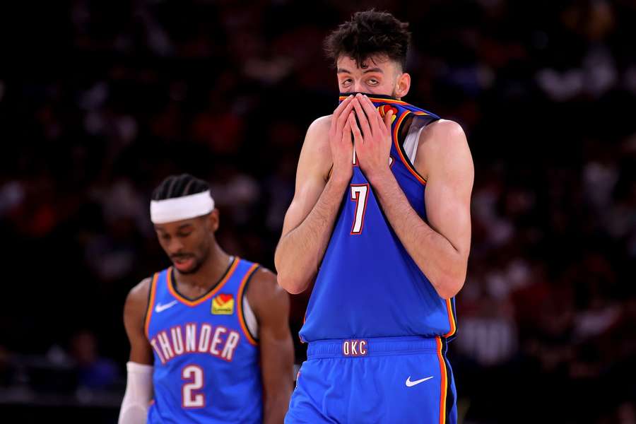 Basketbalisté Oklahoma City Thunder padli v Houstonu.
