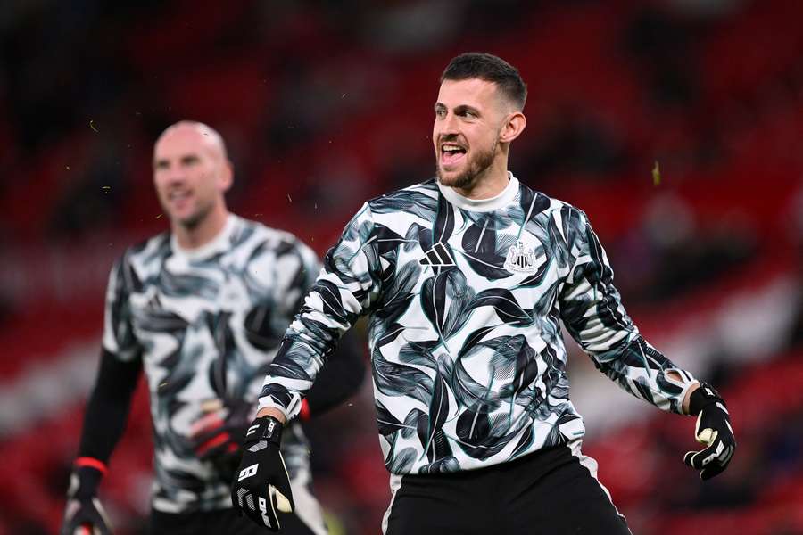 Newcastle sa vezie na víťaznej vlne aj vďaka Martinovi Dúbravkovi.