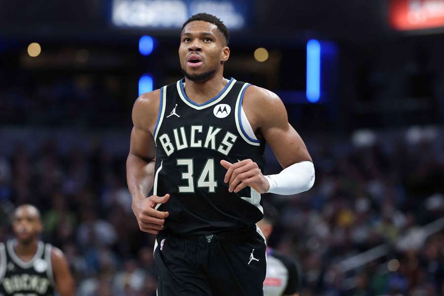 Antetokounmpo no fue suficiente.