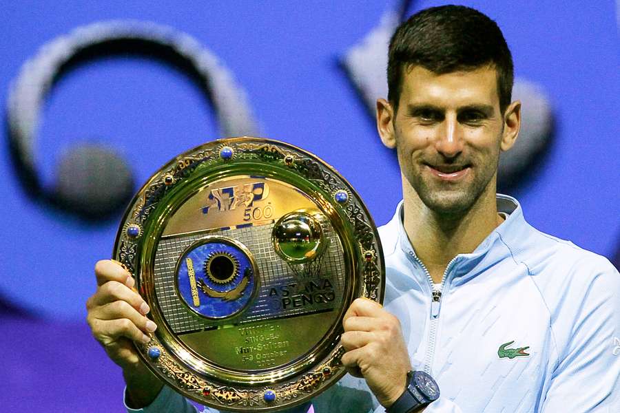 Djokovic conquista 90º título da carreira no ATP 500 de Astana