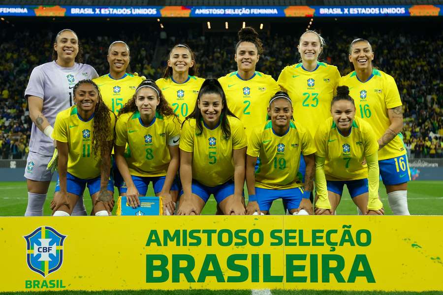 Seleção Brasileira feminina se prepara para a disputa da Copa do próximo ano