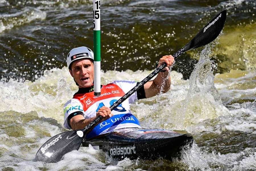 Vít Přindiš vyhrál MS v kayakcrossu.