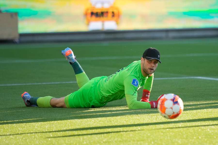 Nicolai Larsen og Silkeborg IF måtte fredag aften indkassere en sen scoring mod AaB, der kostede to point for Larsen og Co. 