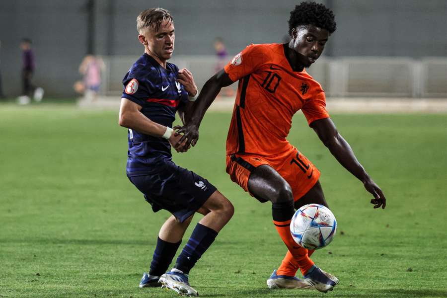 Gabriel Misehouy in actie bij Oranje onder-17