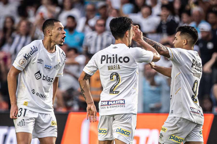 O Santos conseguiu uma virada heroica diante do Grêmio