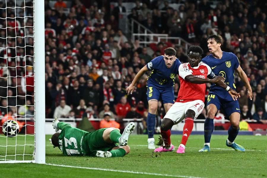 Dobitka Saki zapewniła Arsenalowi finał Ligi Mistrzów, Kanonierzy jadą do Budapesztu