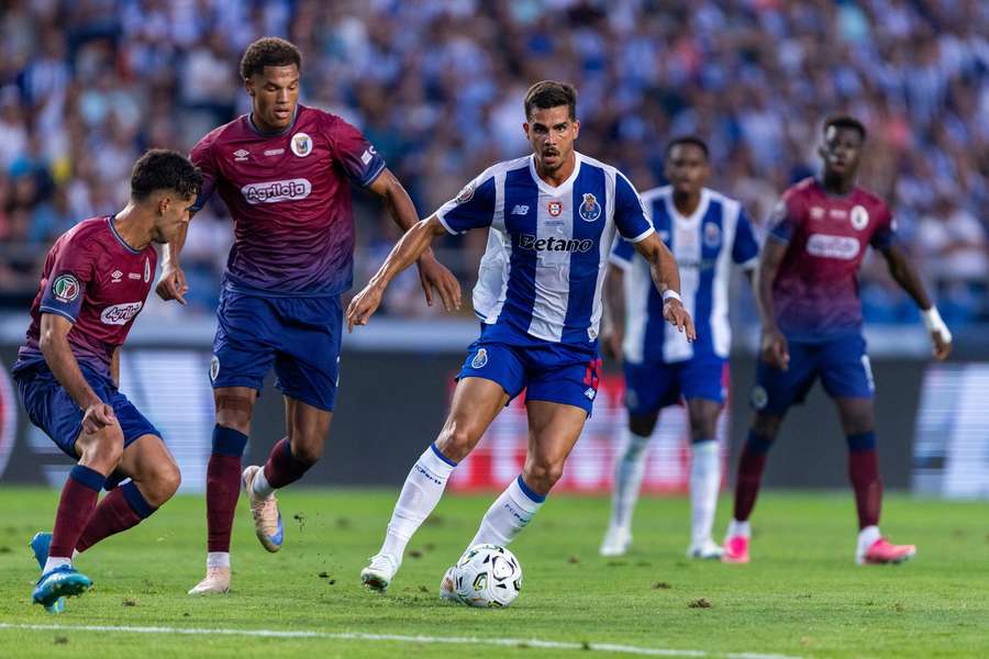 André Silva em ação no FC Porto-Torreeense André Silva em ação no FC Porto-Torreeense