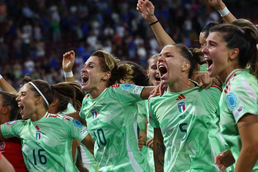 Italy Women's club celebrates win over Norway at EURO 2025 Italy Women's club celebrates win over Norway at EURO 2025