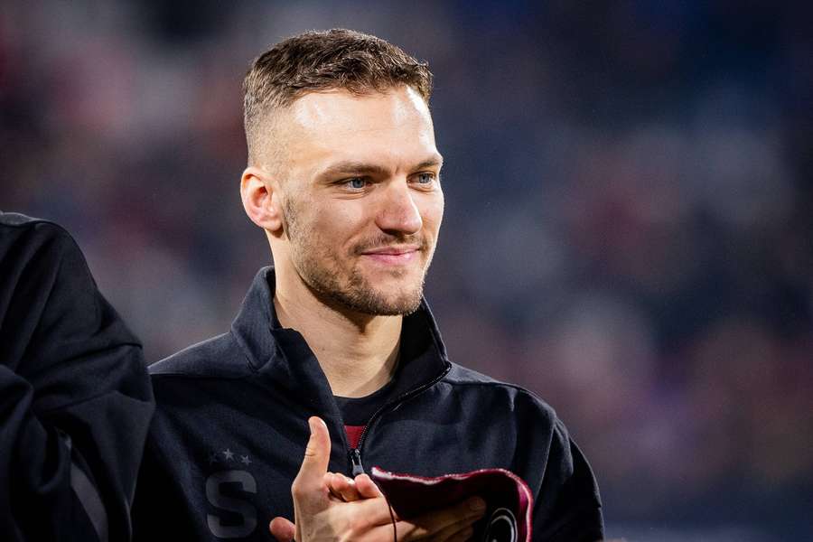 Haraslín chce pomôcť Sparte postúpiť. Haraslín chce pomôcť Sparte postúpiť.