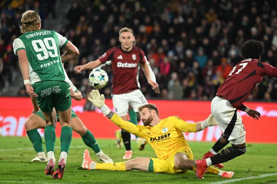 Sinjavského gól měl platit. Sinjavského gól měl platit.