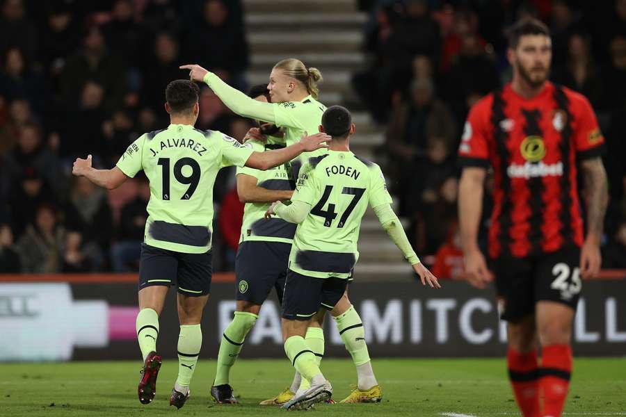 Manchester City wygrywa z Bournemouth i dotrzymuje kroku Arsenalowi