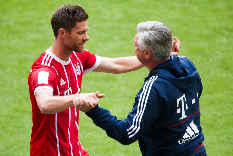 Xabi Alonso e Carlo Ancelotti al Bayern