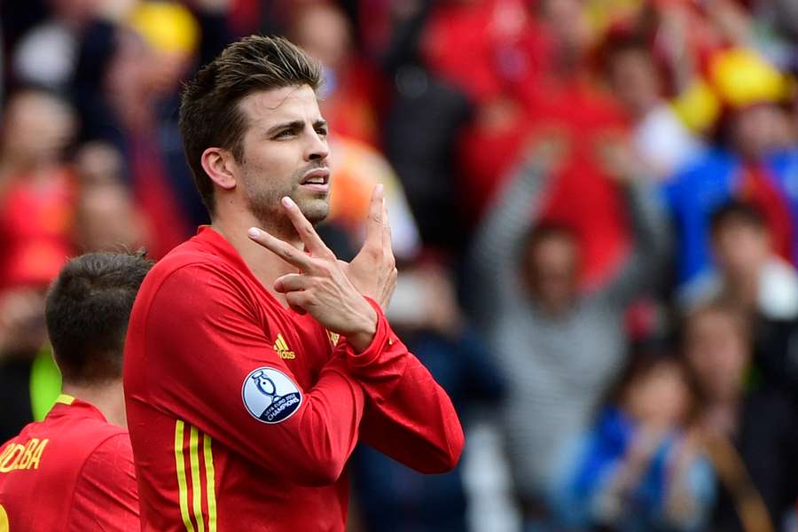 Pique, from an Erasmus in Manchester to a Barca and Spanish football legend